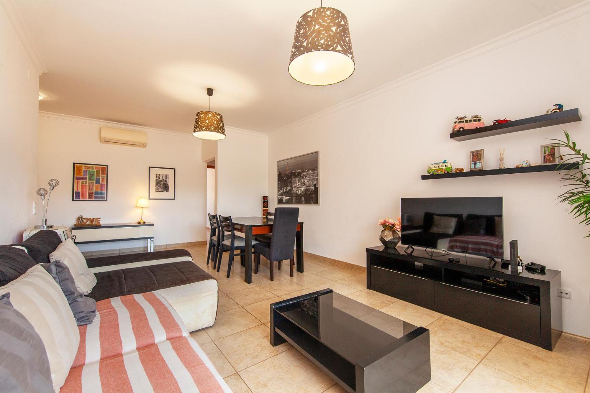 Apartamento C02 - Luxury 3 Bed With Pool View Lagos